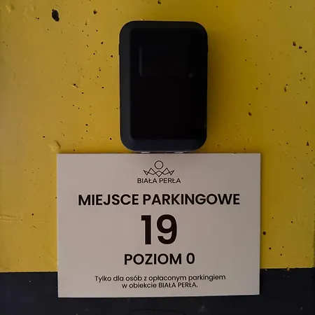 Apartment Z 1 Sypialnia, Aneksem Kuchennym I Balkonem - 523 - Biala Perla Czarna Gora Sienna (Klodzko)